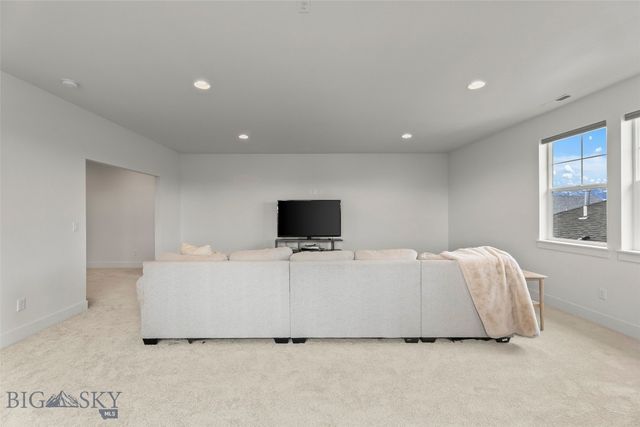 1505 Deadwood Loop, Belgrade, MT 59714