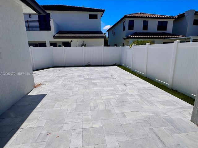 8108 NW 48th Ter 8108, Doral, FL 33166