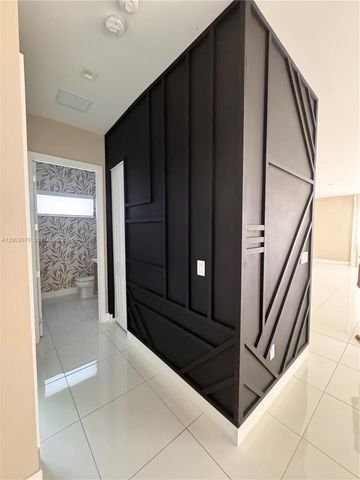 8108 NW 48th Ter 8108, Doral, FL 33166