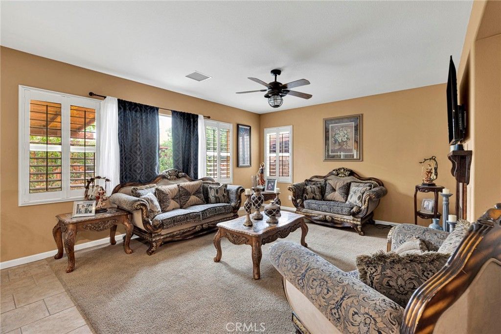 Image 20 of property listing at 13792 Mesa Linda, Victorville, CA 92392