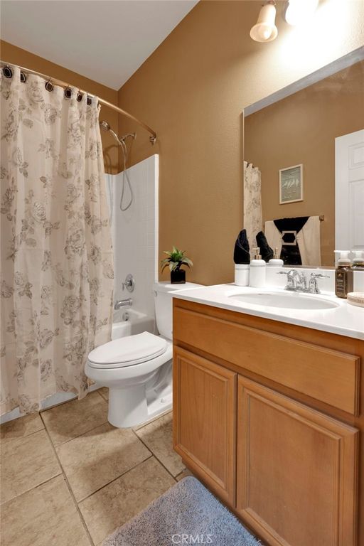 Image 27 of property listing at 13792 Mesa Linda, Victorville, CA 92392