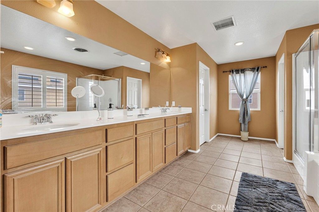 Image 44 of property listing at 13792 Mesa Linda, Victorville, CA 92392