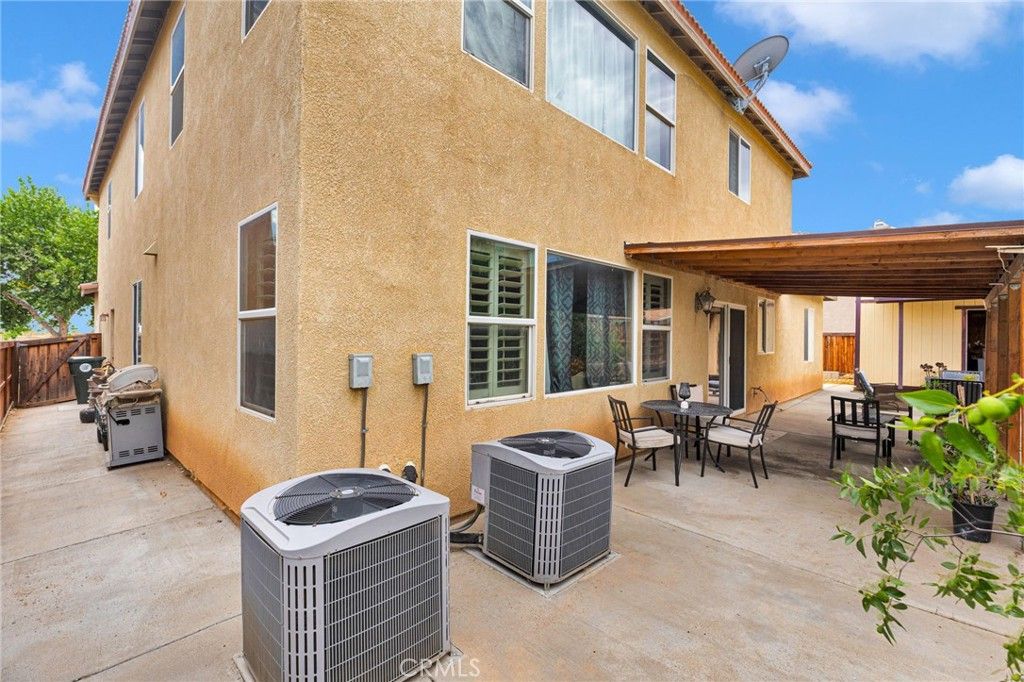 Image 52 of property listing at 13792 Mesa Linda, Victorville, CA 92392