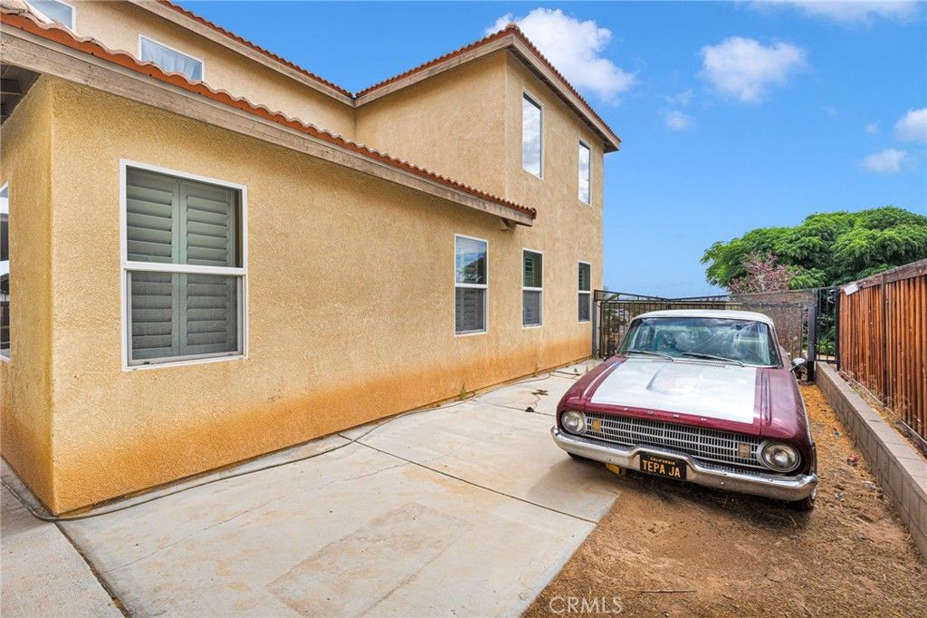 Image 57 of property listing at 13792 Mesa Linda, Victorville, CA 92392