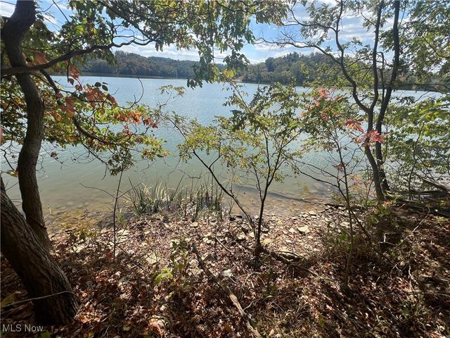 34561 Sunshine Road, Piedmont, OH 43983