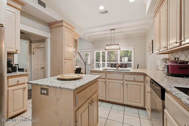 20 Cottage Park, Hattiesburg, MS 39402
