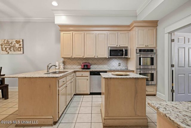 20 Cottage Park, Hattiesburg, MS 39402