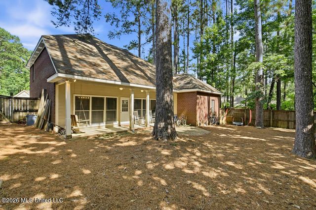 20 Cottage Park, Hattiesburg, MS 39402