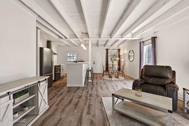 496 Royal Oak Boulevard, Pass Christian, MS 39571