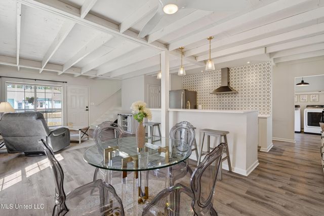 496 Royal Oak Boulevard, Pass Christian, MS 39571