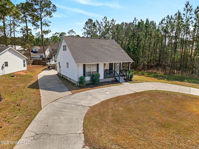 496 Royal Oak Boulevard, Pass Christian, MS 39571