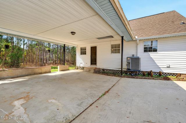 496 Royal Oak Boulevard, Pass Christian, MS 39571