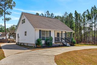 496 Royal Oak Boulevard, Pass Christian, MS 39571