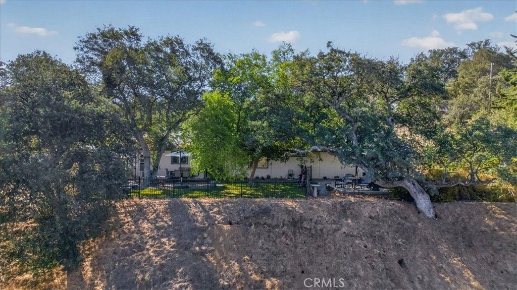 Image 22 of property listing at 41393 Roaring River Way, Coarsegold, CA 93614