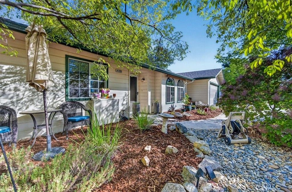 Image 27 of property listing at 41393 Roaring River Way, Coarsegold, CA 93614