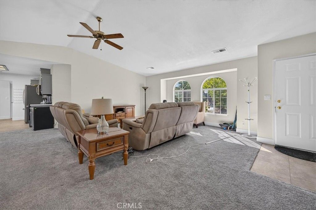 Image 30 of property listing at 41393 Roaring River Way, Coarsegold, CA 93614