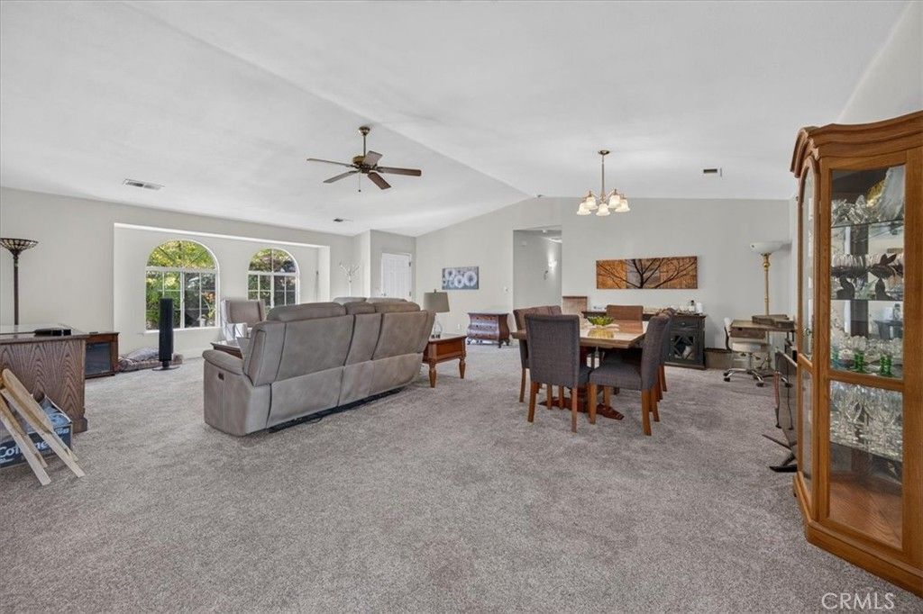 Image 32 of property listing at 41393 Roaring River Way, Coarsegold, CA 93614