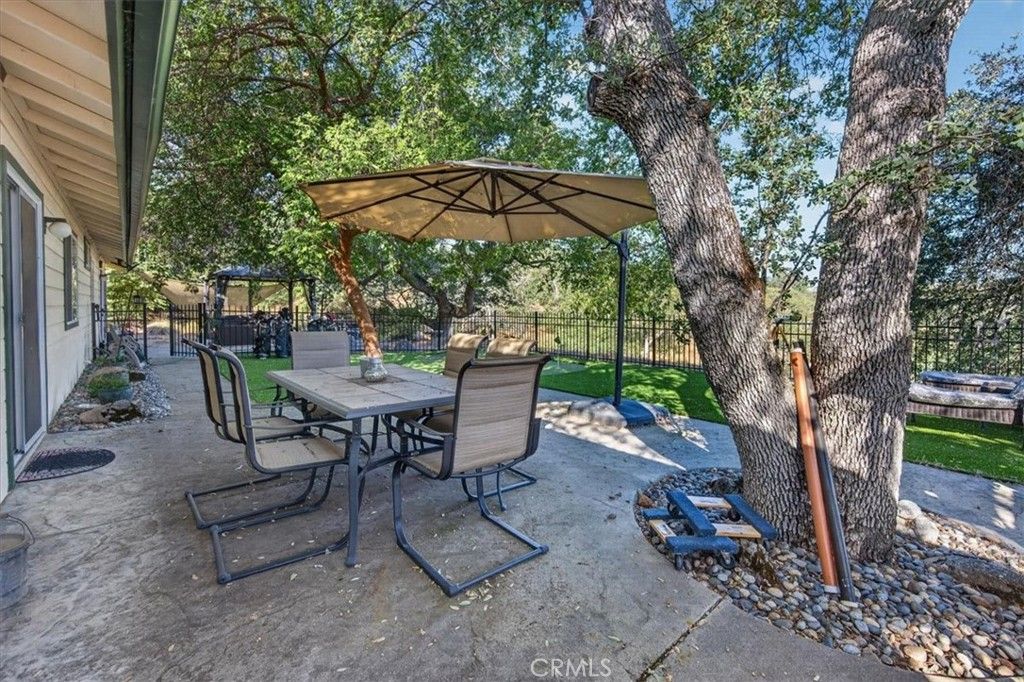 Image 57 of property listing at 41393 Roaring River Way, Coarsegold, CA 93614