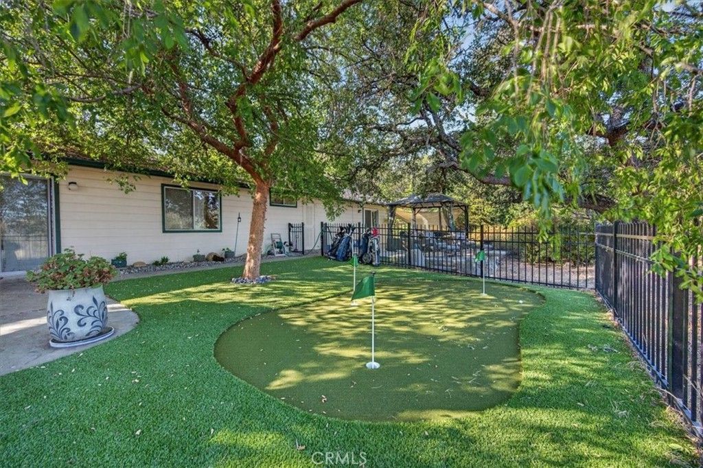Image 59 of property listing at 41393 Roaring River Way, Coarsegold, CA 93614