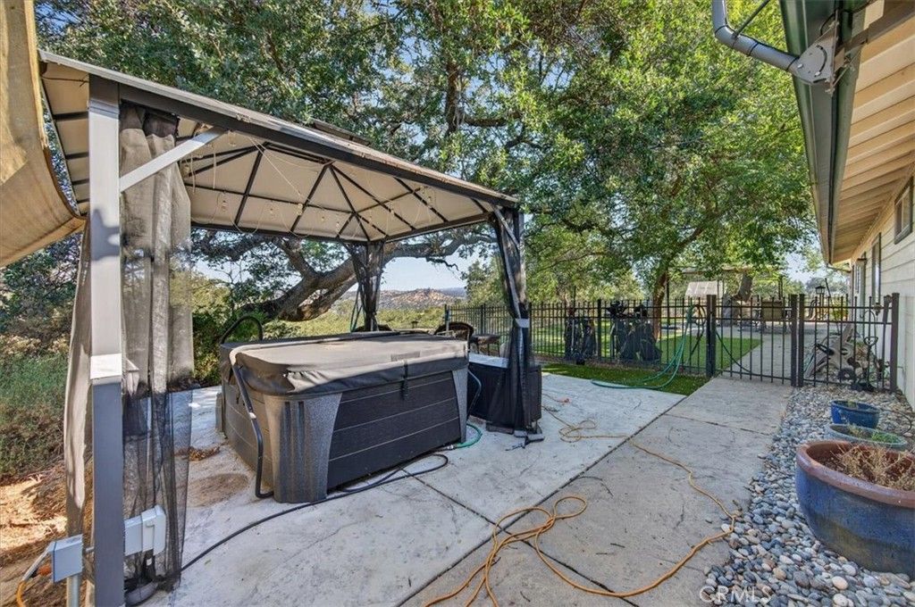 Image 65 of property listing at 41393 Roaring River Way, Coarsegold, CA 93614