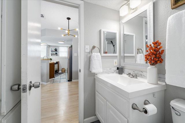 2500 Burleson RD 603, Austin, TX 78741