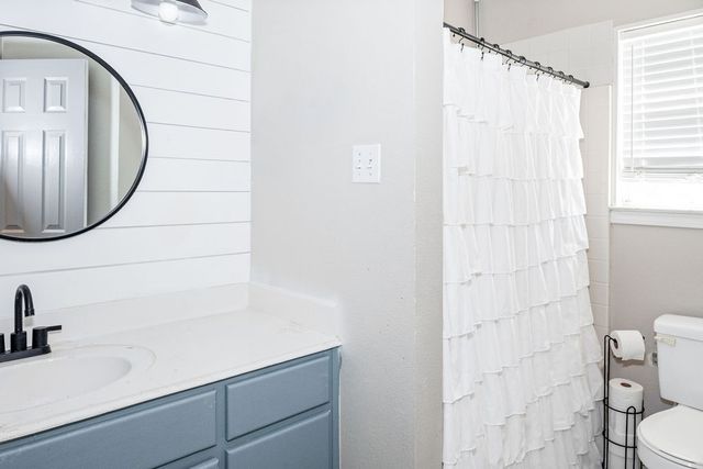 487 S Waco Street, Van Alstyne, TX 75495