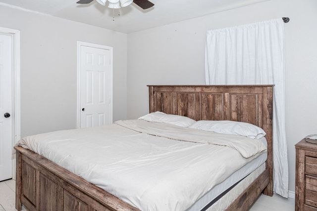 487 S Waco Street, Van Alstyne, TX 75495