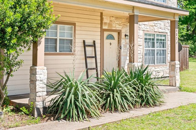 487 S Waco Street, Van Alstyne, TX 75495