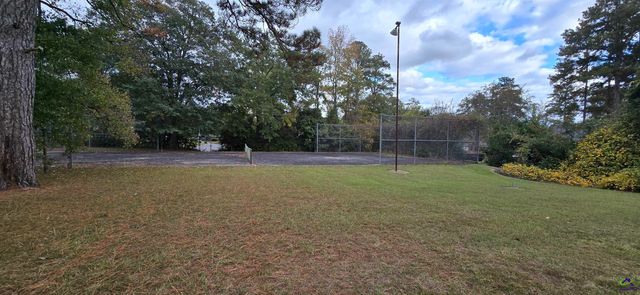 204 Deerwood Circle, Warner Robins, GA 31088