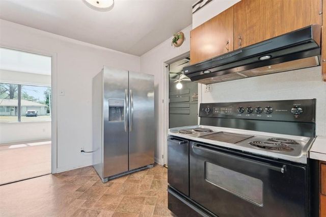 713 Bienville Street, Lake Charles, LA 70605