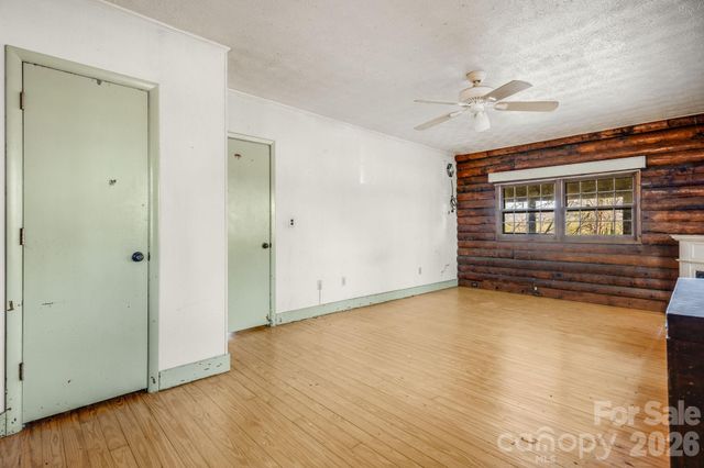 770 Echo Hill Drive, Green Mountain, NC 28704