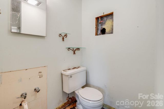 770 Echo Hill Drive, Green Mountain, NC 28704