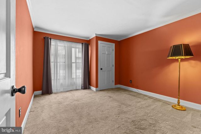 517 W MAIN ST, Mechanicsburg, PA 17055