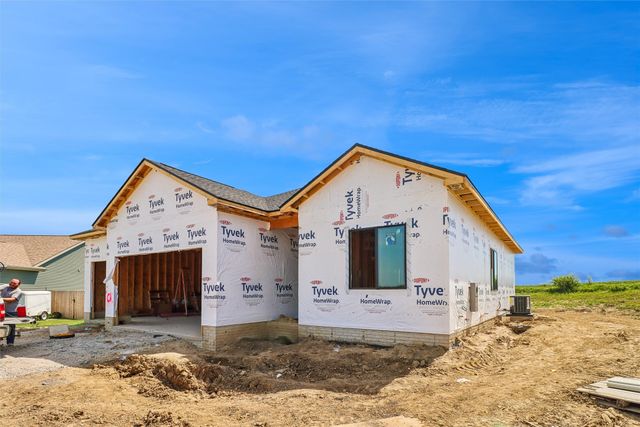 1821 22nd Avenue SE, Altoona, IA 50009