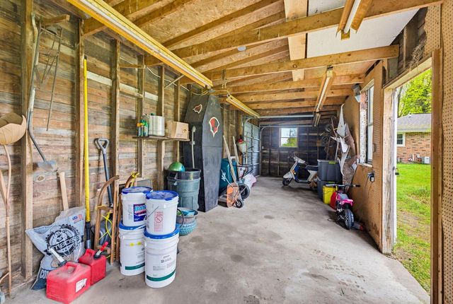 2233 Wallace Lake ROAD, West Bend, WI 53090