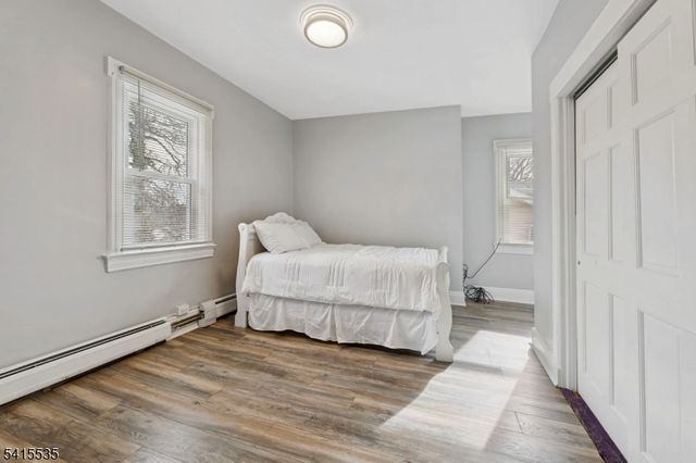 73 Fairview Ave, Teaneck Twp., NJ 07666