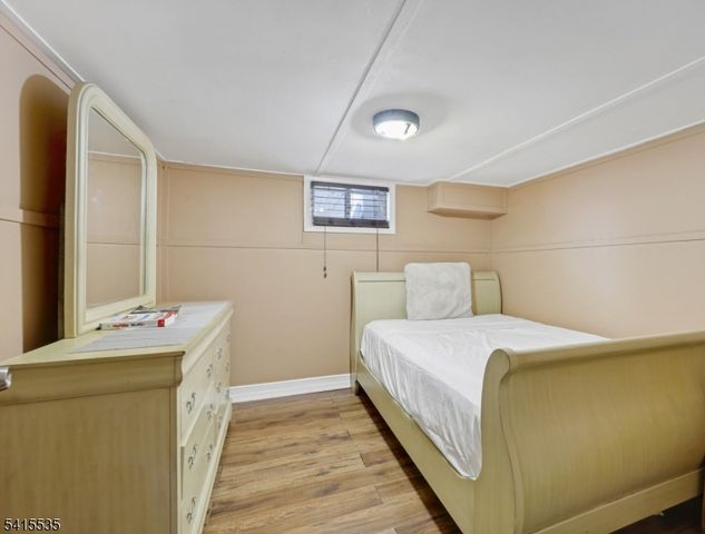 73 Fairview Ave, Teaneck Twp., NJ 07666