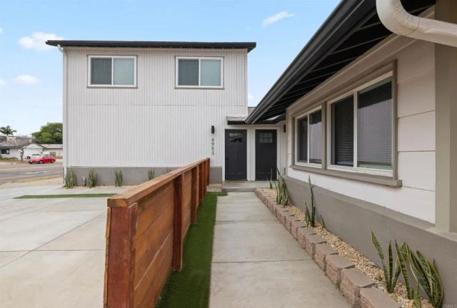 4951-57 Genesee Avenue, San Diego, CA 92117