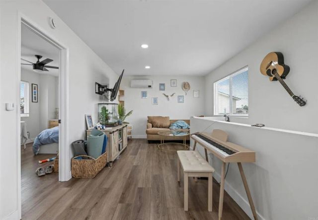 4951-57 Genesee Avenue, San Diego, CA 92117