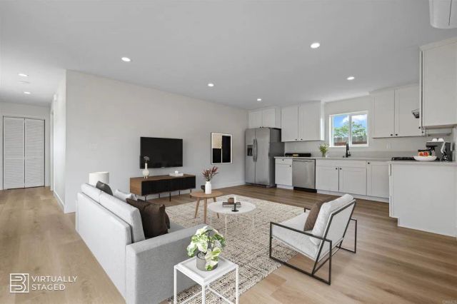 4951-57 Genesee Avenue, San Diego, CA 92117