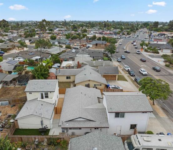 4951-57 Genesee Avenue, San Diego, CA 92117