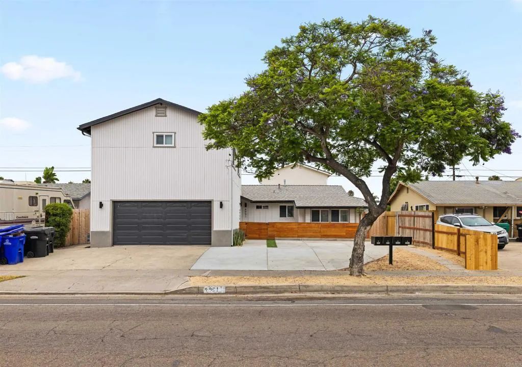 4951-57 Genesee Avenue, San Diego, CA 92117