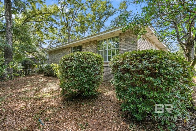 34262 Kathryn Drive, Lillian, AL 36549