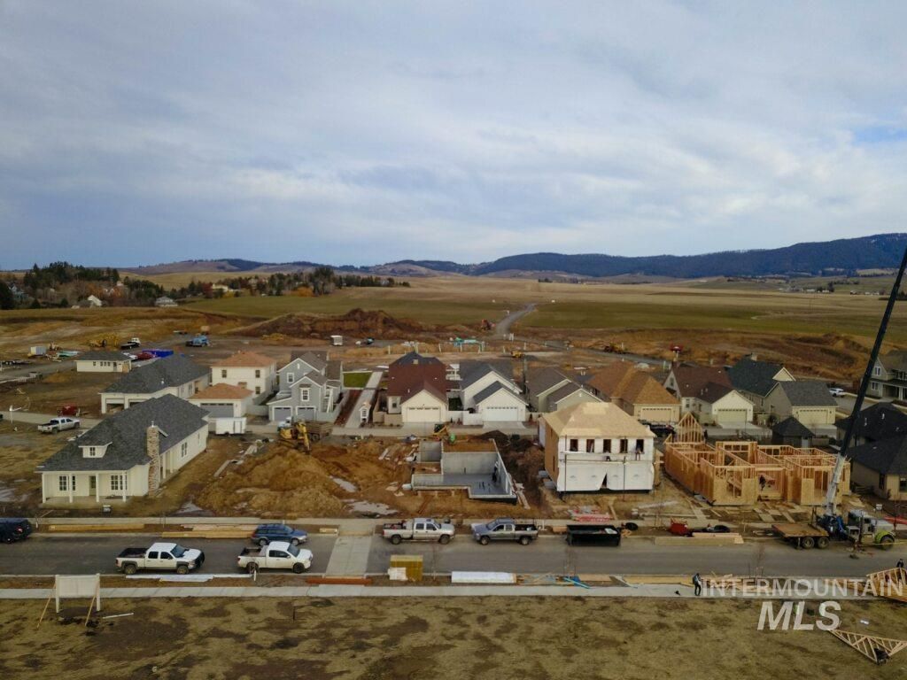 1354 Slonaker Drive Bishop Hill, Moscow, ID 83843 photo 18