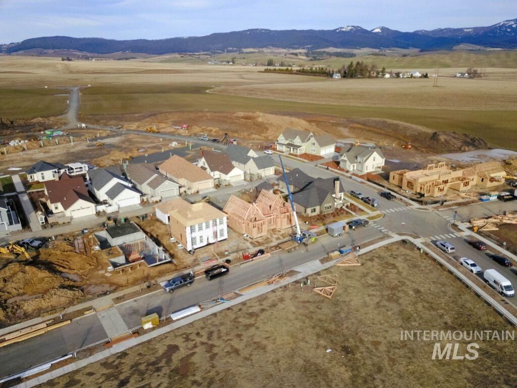 1354 Slonaker Drive Bishop Hill, Moscow, ID 83843 photo 21