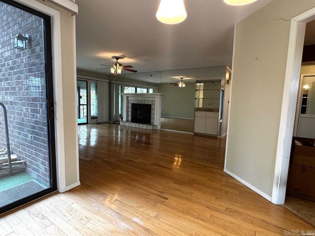2325 Lakeshore Dr Unit B4, Hot Springs, AR 71913
