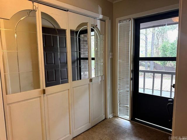 2325 Lakeshore Dr Unit B4, Hot Springs, AR 71913