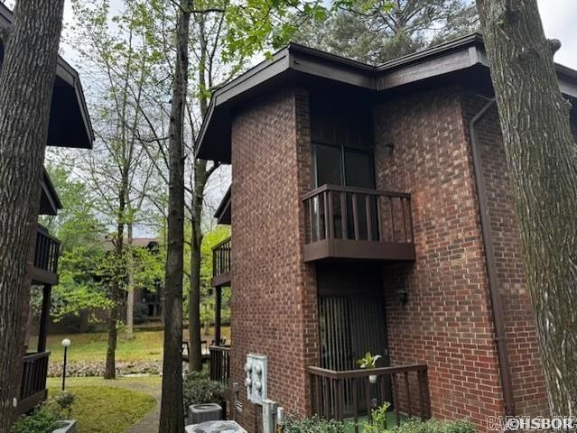 2325 Lakeshore Dr Unit B4, Hot Springs, AR 71913
