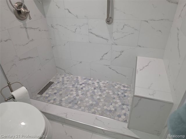 40318 Newport Drive, Plymouth, MI 48170