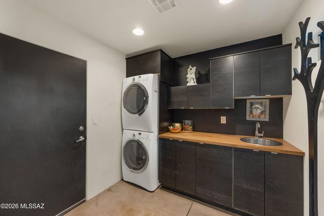 10501 E Eleanor Maldonado Place, Tucson, AZ 85747